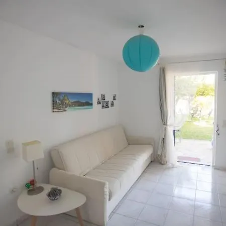 Aeolis House