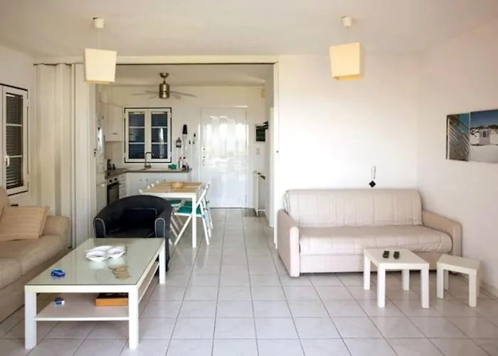 Vakantiehuis Karantou Tirós