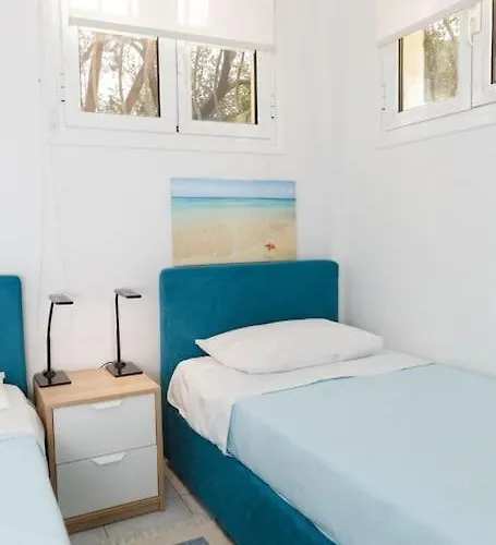 Karantou Ferienhaus *